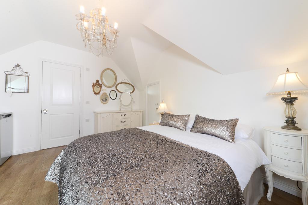 Harford En-Suite Rooms Lymington Zewnętrze zdjęcie
