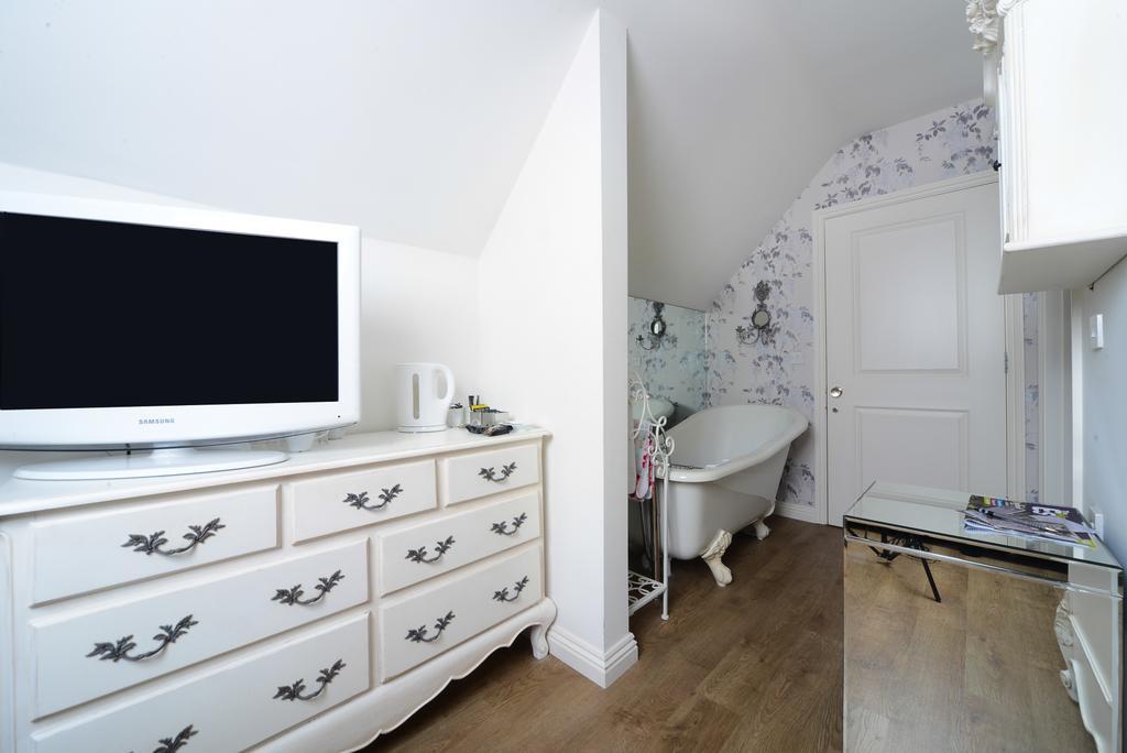 Harford En-Suite Rooms Lymington Zewnętrze zdjęcie