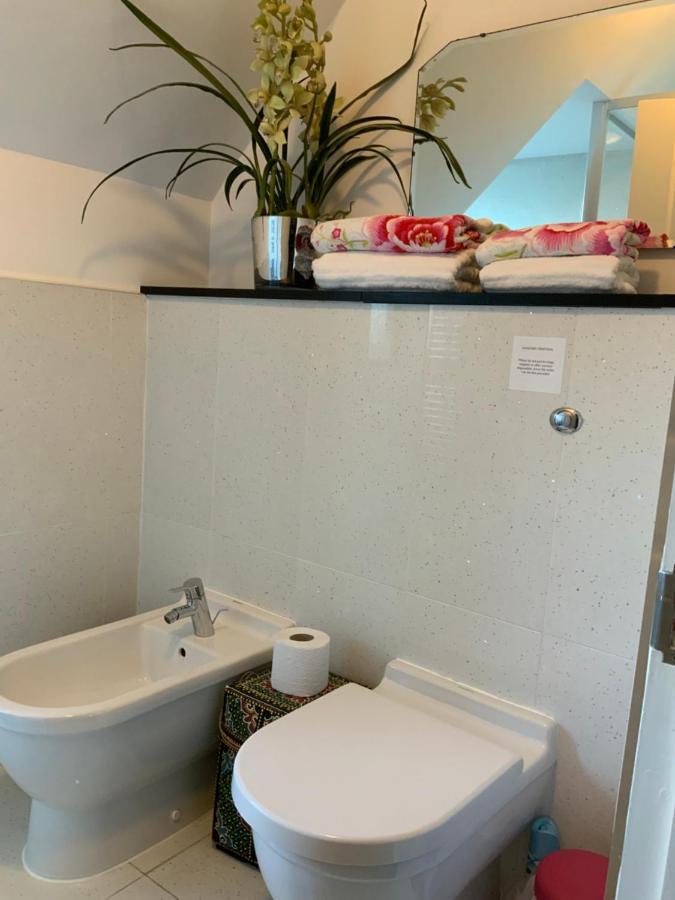 Harford En-Suite Rooms Lymington Zewnętrze zdjęcie
