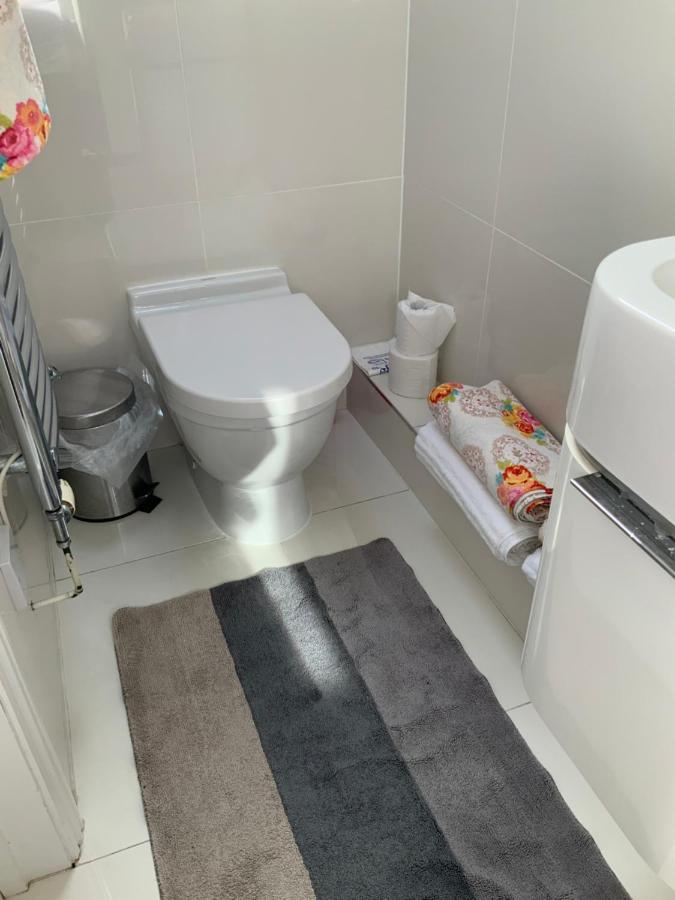 Harford En-Suite Rooms Lymington Zewnętrze zdjęcie